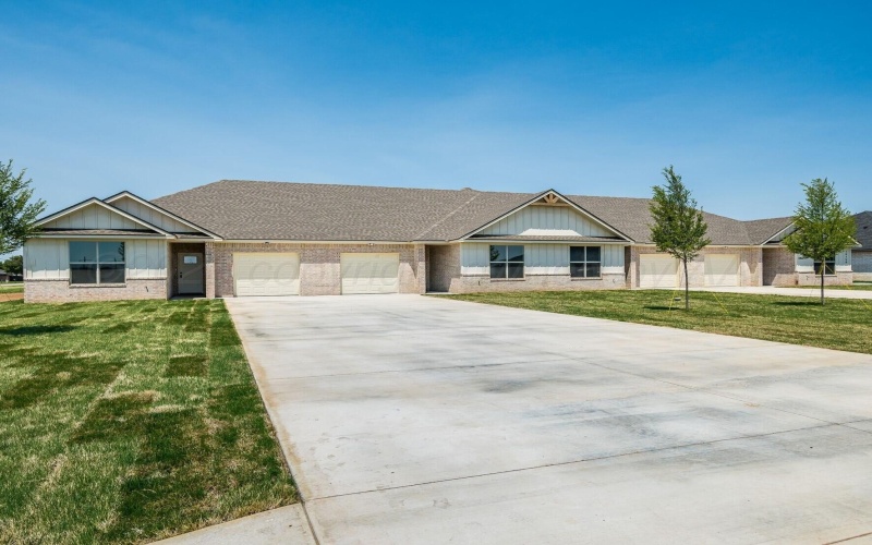 19151 Mid-Country UNIT D Boulevard, Amarillo, TX 79119, 3 Bedrooms Bedrooms, ,2 BathroomsBathrooms,Residential Multi Family,For Sale,19151 Mid-Country UNIT D Boulevard,0,26-2538