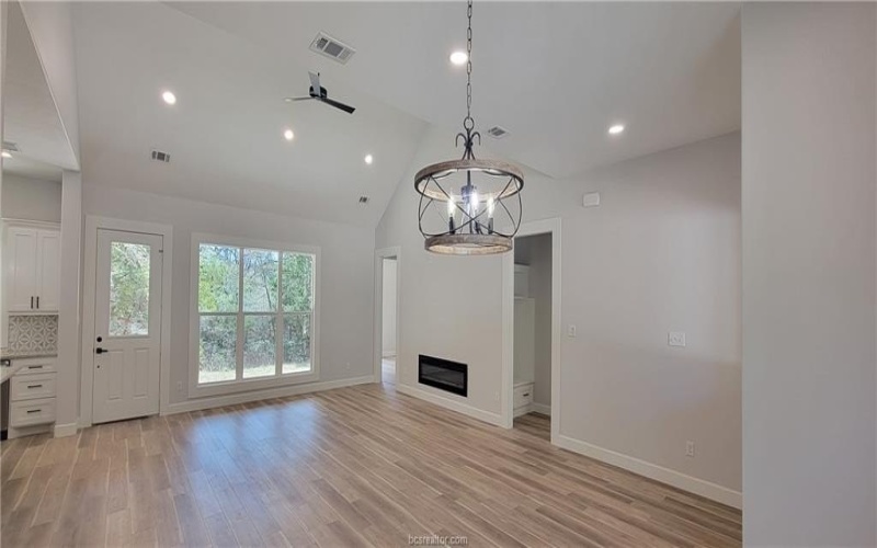 2792 Yorkshire Trail, Franklin, TX 77856, 3 Bedrooms Bedrooms, ,2 BathroomsBathrooms,Residential,For Sale,2792 Yorkshire Trail,0,26003346