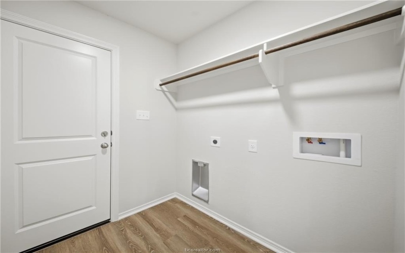 137 Cotton Cove, Snook, TX 77878, 4 Bedrooms Bedrooms, ,2 BathroomsBathrooms,Residential,For Sale,137 Cotton Cove,0,26003348