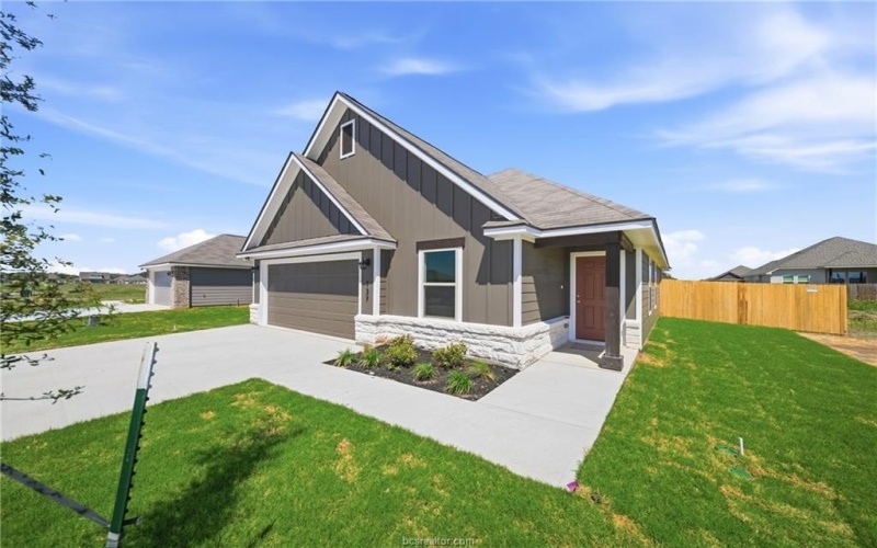 137 Cotton Cove, Snook, TX 77878, 4 Bedrooms Bedrooms, ,2 BathroomsBathrooms,Residential,For Sale,137 Cotton Cove,0,26003348