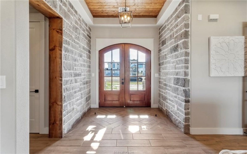 7823 Luke Ct, Bryan, TX 77808, 4 Bedrooms Bedrooms, ,3 BathroomsBathrooms,Residential,For Sale,7823 Luke Ct,0,26003673