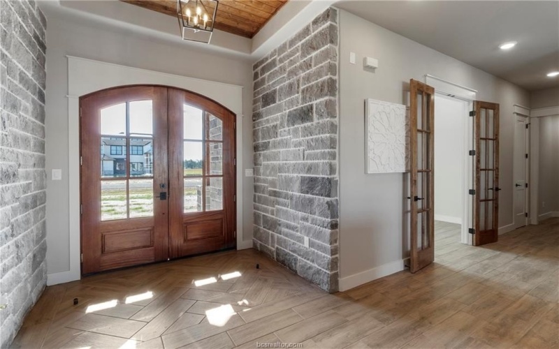 7823 Luke Ct, Bryan, TX 77808, 4 Bedrooms Bedrooms, ,3 BathroomsBathrooms,Residential,For Sale,7823 Luke Ct,0,26003673