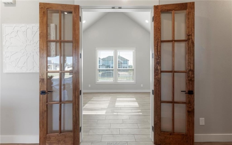 7823 Luke Ct, Bryan, TX 77808, 4 Bedrooms Bedrooms, ,3 BathroomsBathrooms,Residential,For Sale,7823 Luke Ct,0,26003673