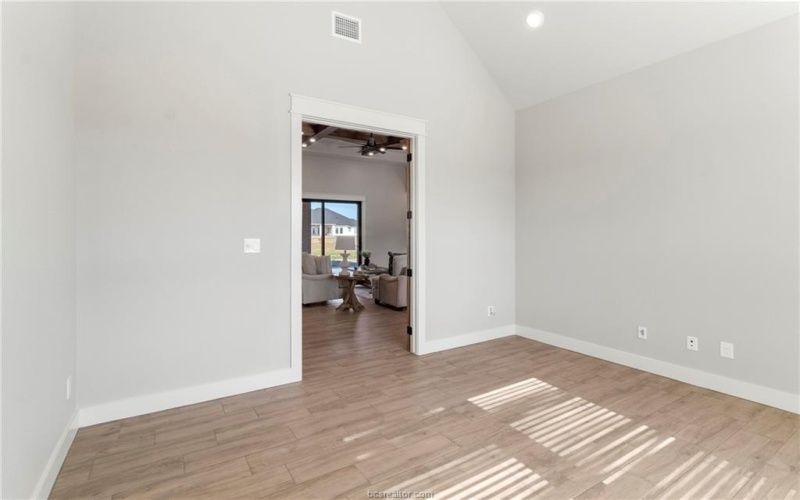 7823 Luke Ct, Bryan, TX 77808, 4 Bedrooms Bedrooms, ,3 BathroomsBathrooms,Residential,For Sale,7823 Luke Ct,0,26003673