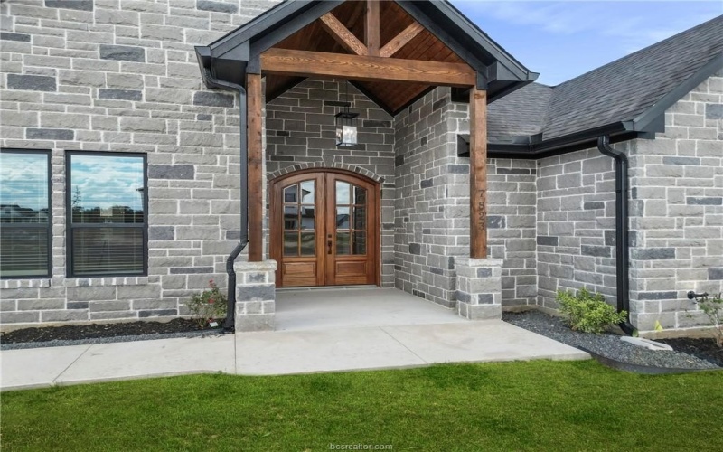 7823 Luke Ct, Bryan, TX 77808, 4 Bedrooms Bedrooms, ,3 BathroomsBathrooms,Residential,For Sale,7823 Luke Ct,0,26003673