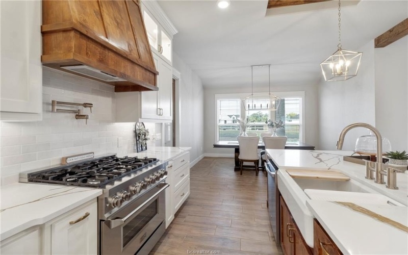 7823 Luke Ct, Bryan, TX 77808, 4 Bedrooms Bedrooms, ,3 BathroomsBathrooms,Residential,For Sale,7823 Luke Ct,0,26003673