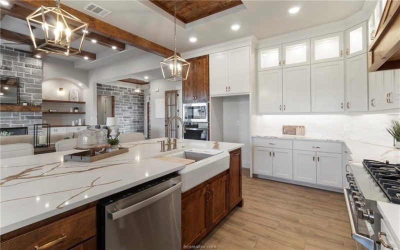 7823 Luke Ct, Bryan, TX 77808, 4 Bedrooms Bedrooms, ,3 BathroomsBathrooms,Residential,For Sale,7823 Luke Ct,0,26003673