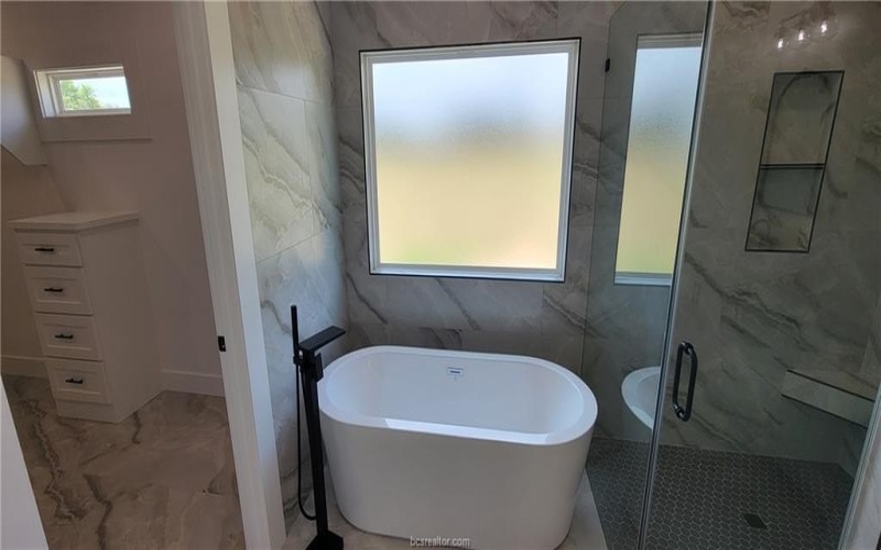 1439 Lone Star Lane, Franklin, TX 77856, 3 Bedrooms Bedrooms, ,2 BathroomsBathrooms,Residential,For Sale,1439 Lone Star Lane,0,26003730