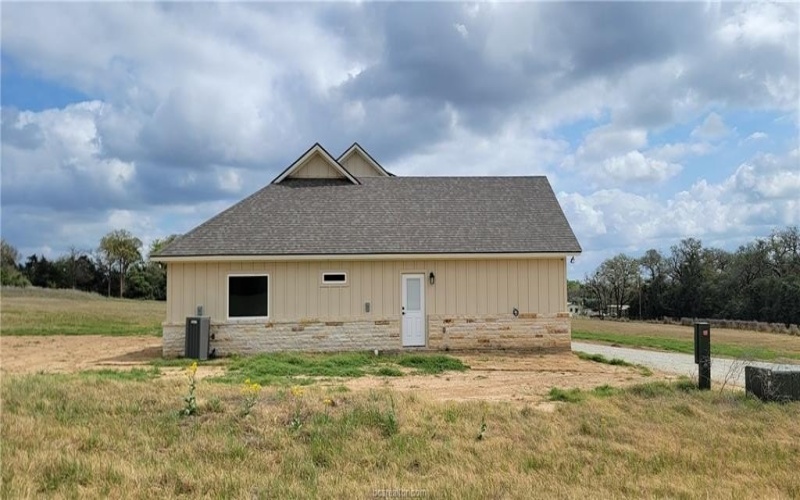 1439 Lone Star Lane, Franklin, TX 77856, 3 Bedrooms Bedrooms, ,2 BathroomsBathrooms,Residential,For Sale,1439 Lone Star Lane,0,26003730