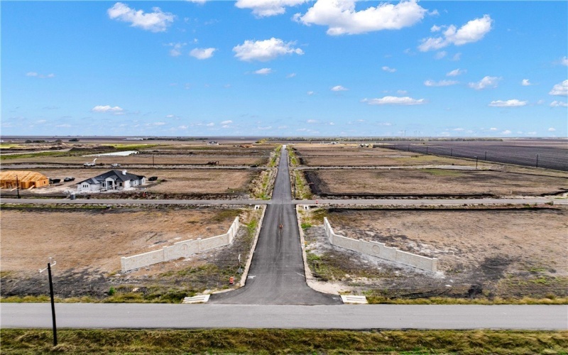 1462 Dos Estrellas Drive, Corpus Christi, TX 78415, 4 Bedrooms Bedrooms, ,3 BathroomsBathrooms,Residential,For Sale,1462 Dos Estrellas Drive,0,473654