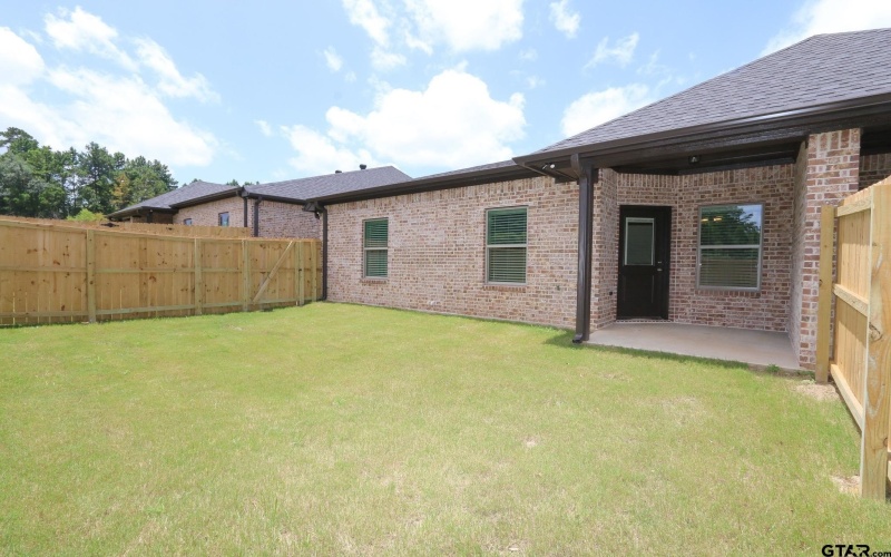 10243 CR 135, Flint, TX 75762, ,2 BathroomsBathrooms,Residential Multi Family,For Sale,10243 CR 135,0,26004256