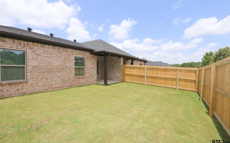 10243 CR 135, Flint, TX 75762, ,2 BathroomsBathrooms,Residential Multi Family,For Sale,10243 CR 135,0,26004256