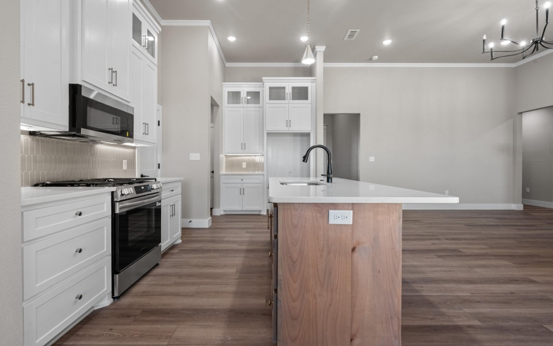 1123 N 6th Street, Wolfforth, TX 79382, 4 Bedrooms Bedrooms, ,3 BathroomsBathrooms,Residential,For Sale,1123 N 6th Street,0,202603928