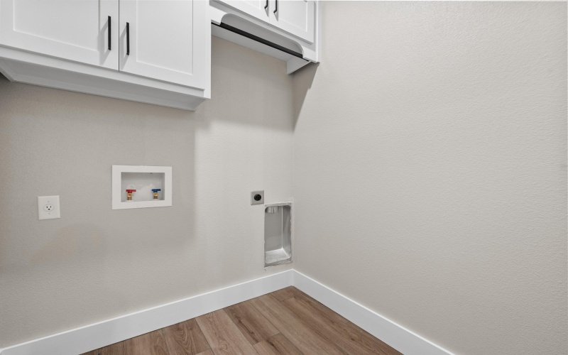 1123 N 6th Street, Wolfforth, TX 79382, 4 Bedrooms Bedrooms, ,3 BathroomsBathrooms,Residential,For Sale,1123 N 6th Street,0,202603928