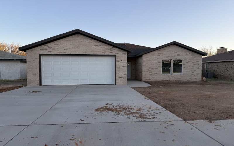 6412 38th Street, Lubbock, TX 79407, 3 Bedrooms Bedrooms, ,2 BathroomsBathrooms,Residential,For Sale,6412 38th Street,0,202603954