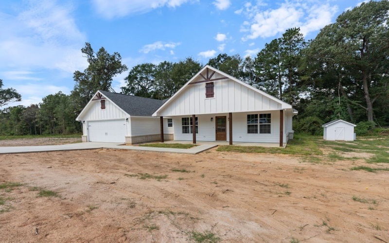 120 Timber Crossing Dr, Garrison, TX 75946, 3 Bedrooms Bedrooms, ,2 BathroomsBathrooms,Residential,For Sale,120 Timber Crossing Dr,0,22501480