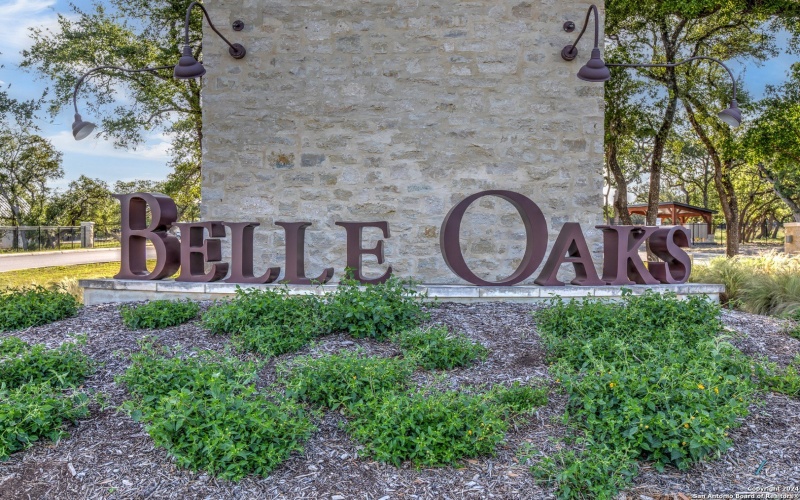 739 MAXIMINO RIDGE RD, Bulverde, TX 78163-2542, 3 Bedrooms Bedrooms, ,3 BathroomsBathrooms,Residential,For Sale,739 MAXIMINO RIDGE RD,0,1767361