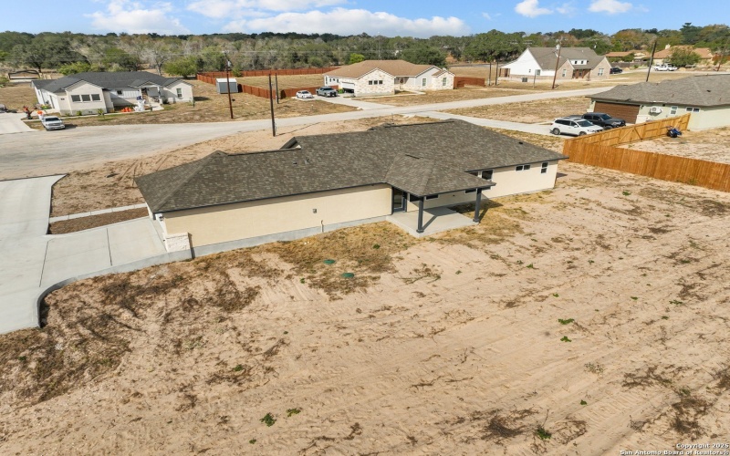 30 Log Cabin Way, Poteet, TX 78065, 3 Bedrooms Bedrooms, ,2 BathroomsBathrooms,Residential,For Sale,30 Log Cabin Way,0,1830205