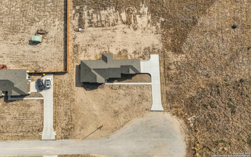 30 Log Cabin Way, Poteet, TX 78065, 3 Bedrooms Bedrooms, ,2 BathroomsBathrooms,Residential,For Sale,30 Log Cabin Way,0,1830205