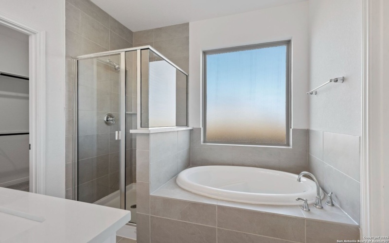 128 Heidi Hill, Castroville, TX 78009, 4 Bedrooms Bedrooms, ,3 BathroomsBathrooms,Residential,For Sale,128 Heidi Hill,0,1832696