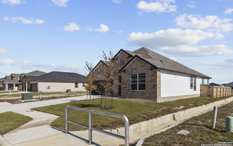 3800 Isaac Dr, Seguin, TX 78155, 3 Bedrooms Bedrooms, ,3 BathroomsBathrooms,Residential,For Sale,3800 Isaac Dr,0,1833208