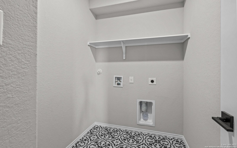 6879 Comanche Cave, San Antonio, TX 78247, 4 Bedrooms Bedrooms, ,3 BathroomsBathrooms,Residential,For Sale,6879 Comanche Cave,0,1841856