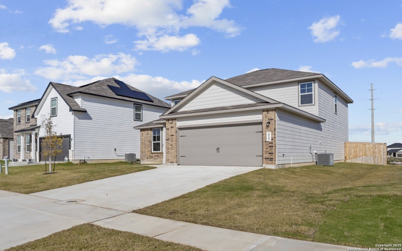 324 Jean Street, Seguin, TX 78155, 3 Bedrooms Bedrooms, ,2 BathroomsBathrooms,Residential,For Sale,324 Jean Street,0,1849142