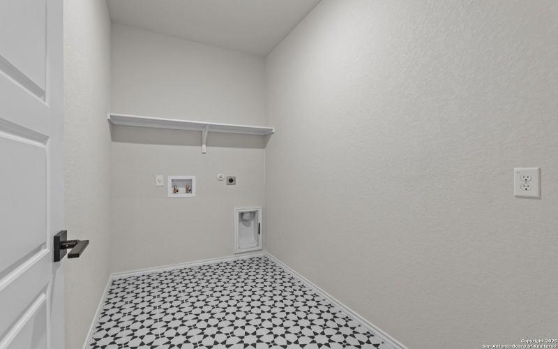 324 Jean Street, Seguin, TX 78155, 3 Bedrooms Bedrooms, ,2 BathroomsBathrooms,Residential,For Sale,324 Jean Street,0,1849142