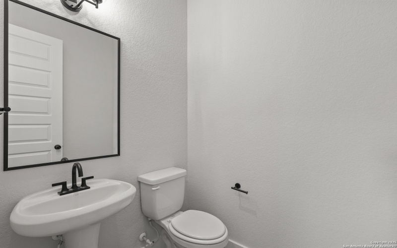 4507 YOAKUM VALLEY, Schertz, TX 78108, 5 Bedrooms Bedrooms, ,5 BathroomsBathrooms,Residential,For Sale,4507 YOAKUM VALLEY,0,1853078