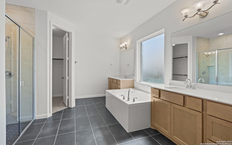 165 Annette Dr, Castroville, TX 78009, 4 Bedrooms Bedrooms, ,3 BathroomsBathrooms,Residential,For Sale,165 Annette Dr,0,1854793