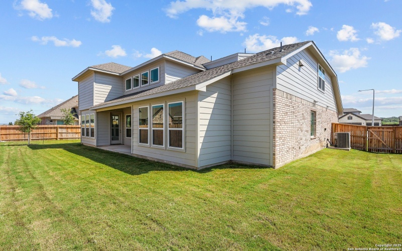 165 Annette Dr, Castroville, TX 78009, 4 Bedrooms Bedrooms, ,3 BathroomsBathrooms,Residential,For Sale,165 Annette Dr,0,1854793