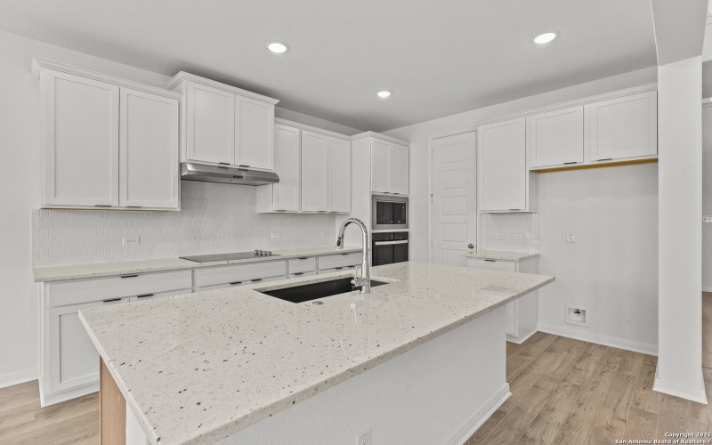 165 Annette Dr, Castroville, TX 78009, 4 Bedrooms Bedrooms, ,3 BathroomsBathrooms,Residential,For Sale,165 Annette Dr,0,1854793