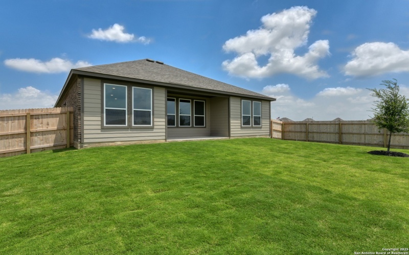 12836 Red Apple Rd., Schertz, TX 78154, 3 Bedrooms Bedrooms, ,2 BathroomsBathrooms,Residential,For Sale,12836 Red Apple Rd.,0,1855375