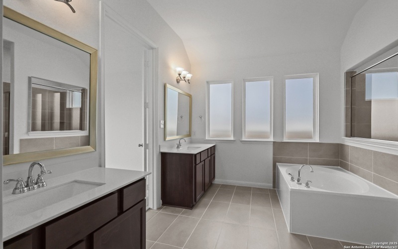 2907 Eagle Rise, San Antonio, TX 78245, 4 Bedrooms Bedrooms, ,3 BathroomsBathrooms,Residential,For Sale,2907 Eagle Rise,0,1859333