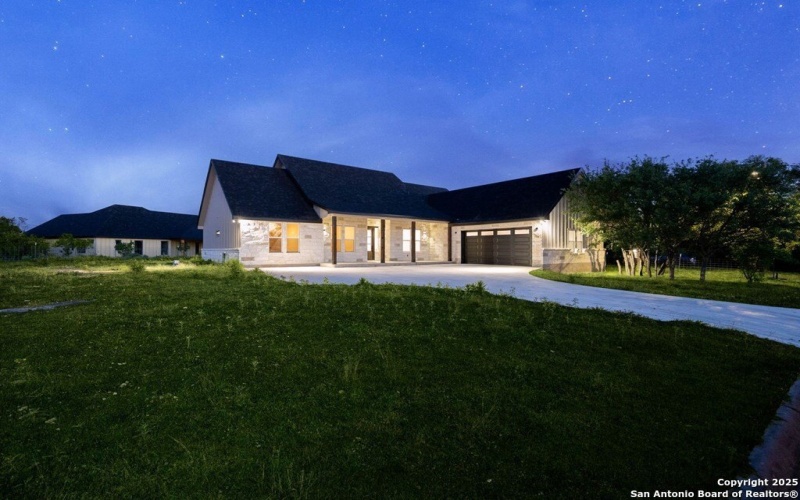 502 Sumack Dr W, Kerrville, TX 78028, 4 Bedrooms Bedrooms, ,2 BathroomsBathrooms,Residential,For Sale,502 Sumack Dr W,0,1861547