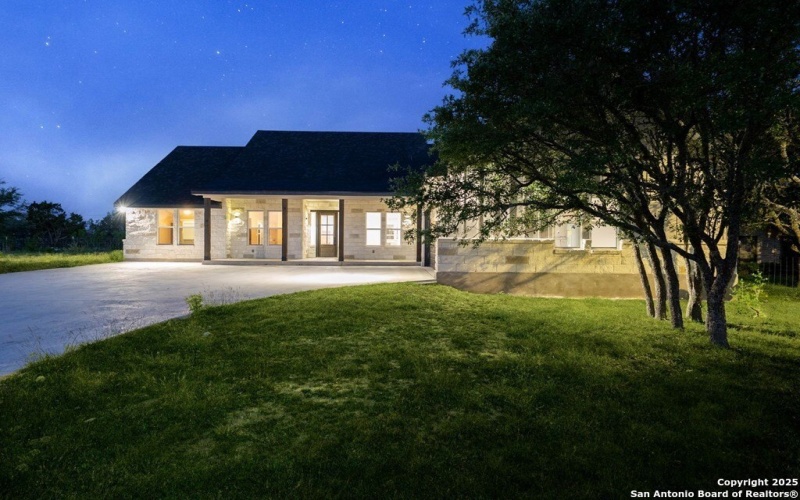 502 Sumack Dr W, Kerrville, TX 78028, 4 Bedrooms Bedrooms, ,2 BathroomsBathrooms,Residential,For Sale,502 Sumack Dr W,0,1861547