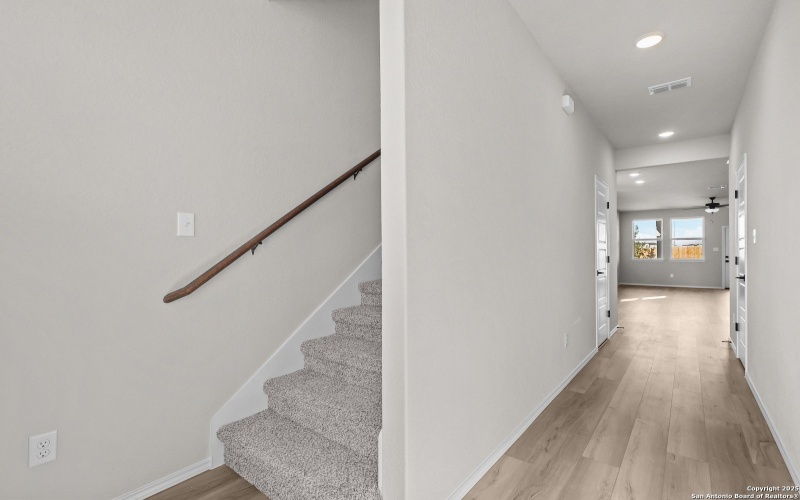 2523 Dry Moss Way, San Antonio, TX 78224, 5 Bedrooms Bedrooms, ,2 BathroomsBathrooms,Residential,For Sale,2523 Dry Moss Way,0,1862021