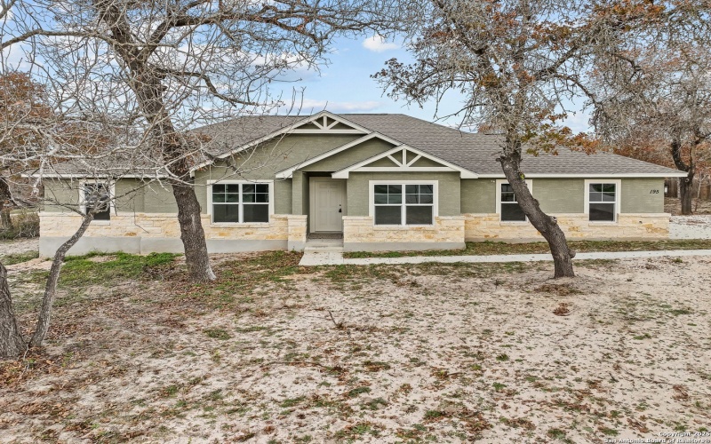 195 Log Cabin, Poteet, TX 78065, 4 Bedrooms Bedrooms, ,2 BathroomsBathrooms,Residential,For Sale,195 Log Cabin,0,1867068