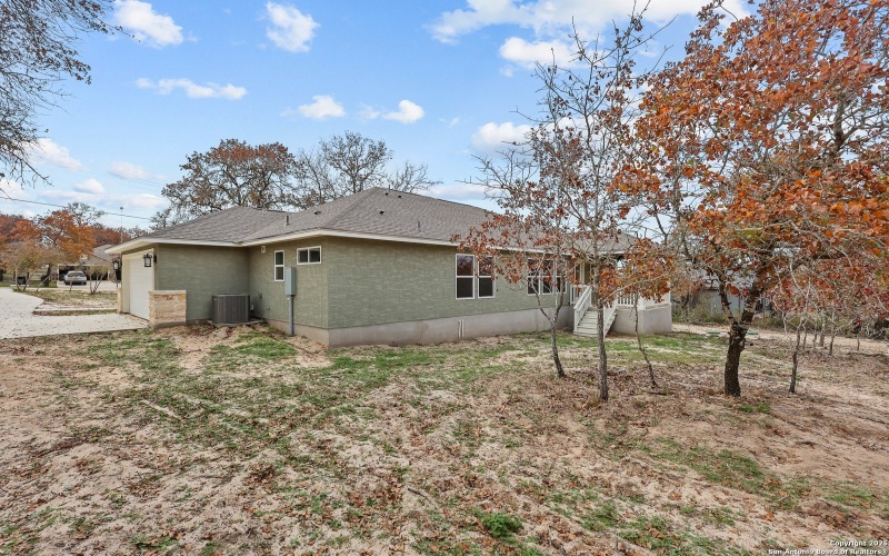195 Log Cabin, Poteet, TX 78065, 4 Bedrooms Bedrooms, ,2 BathroomsBathrooms,Residential,For Sale,195 Log Cabin,0,1867068