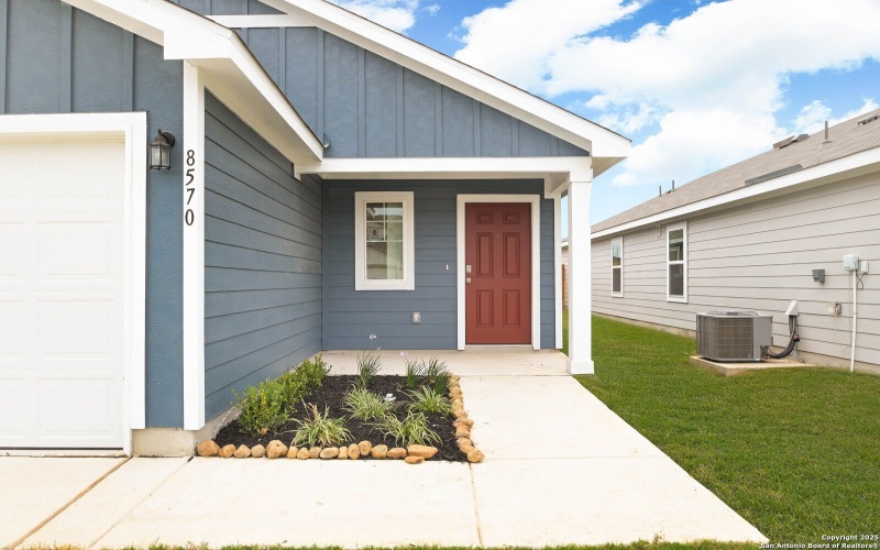 8570 Redhawk Lp, San Antonio, TX 78222, 3 Bedrooms Bedrooms, ,2 BathroomsBathrooms,Residential,For Sale,8570 Redhawk Lp,0,1870729