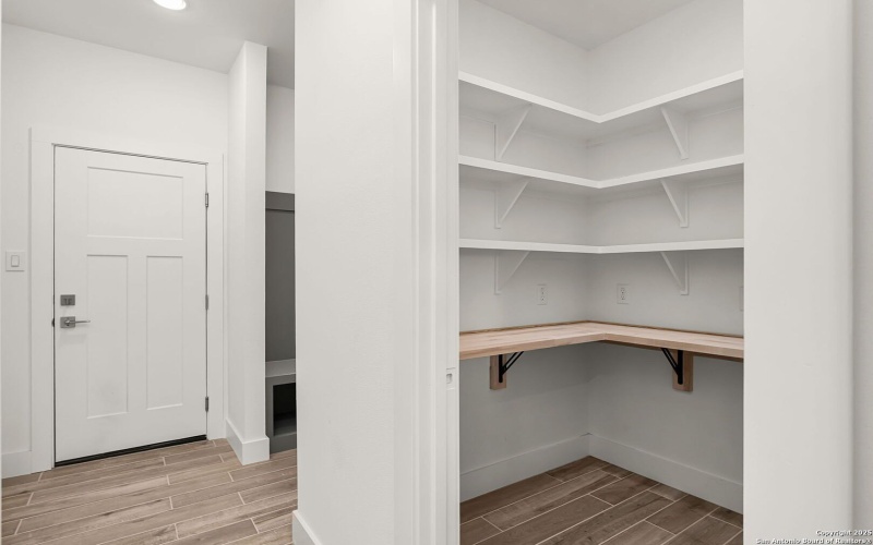 249 Sandpiper Lane, McQueeney, TX 78123, 3 Bedrooms Bedrooms, ,2 BathroomsBathrooms,Residential,For Sale,249 Sandpiper Lane,0,1876210