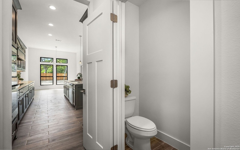 249 Sandpiper Lane, McQueeney, TX 78123, 3 Bedrooms Bedrooms, ,2 BathroomsBathrooms,Residential,For Sale,249 Sandpiper Lane,0,1876210