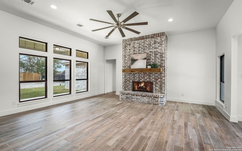 249 Sandpiper Lane, McQueeney, TX 78123, 3 Bedrooms Bedrooms, ,2 BathroomsBathrooms,Residential,For Sale,249 Sandpiper Lane,0,1876210