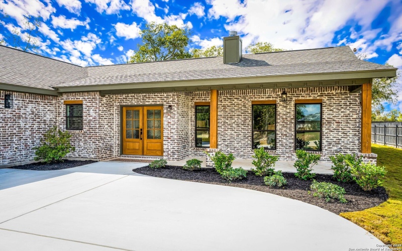 249 Sandpiper Lane, McQueeney, TX 78123, 3 Bedrooms Bedrooms, ,2 BathroomsBathrooms,Residential,For Sale,249 Sandpiper Lane,0,1876210