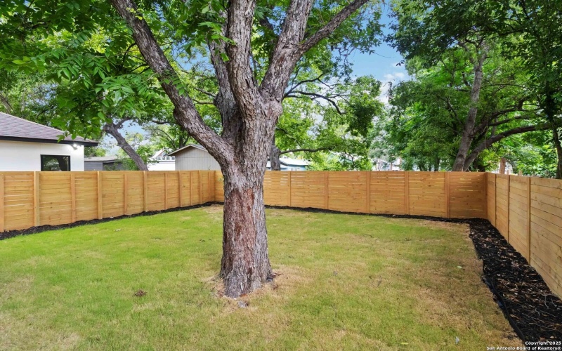 237 Carle Ave, San Antonio, TX 78204, 3 Bedrooms Bedrooms, ,2 BathroomsBathrooms,Residential,For Sale,237 Carle Ave,0,1879222