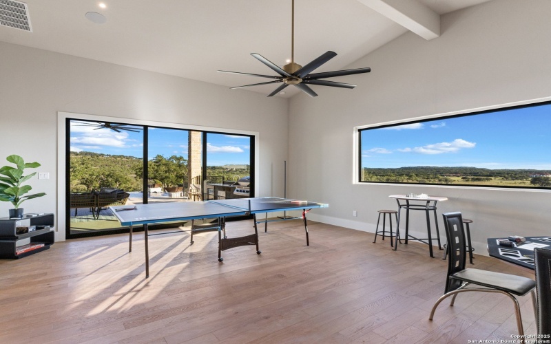 2018 Paradise Pkwy, Canyon Lake, TX 78133, 5 Bedrooms Bedrooms, ,6 BathroomsBathrooms,Residential,For Sale,2018 Paradise Pkwy,0,1887653