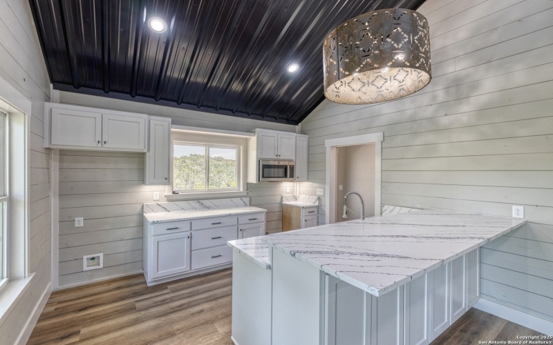 132 Sherman Lane, Leakey, TX 78873, 3 Bedrooms Bedrooms, ,3 BathroomsBathrooms,Residential,For Sale,132 Sherman Lane,0,1887675