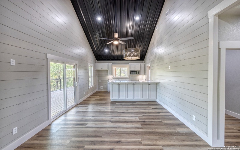 132 Sherman Lane, Leakey, TX 78873, 3 Bedrooms Bedrooms, ,3 BathroomsBathrooms,Residential,For Sale,132 Sherman Lane,0,1887675