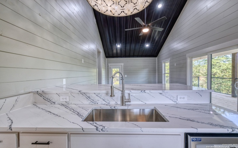 132 Sherman Lane, Leakey, TX 78873, 3 Bedrooms Bedrooms, ,3 BathroomsBathrooms,Residential,For Sale,132 Sherman Lane,0,1887675