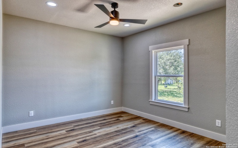 132 Sherman Lane, Leakey, TX 78873, 3 Bedrooms Bedrooms, ,3 BathroomsBathrooms,Residential,For Sale,132 Sherman Lane,0,1887675